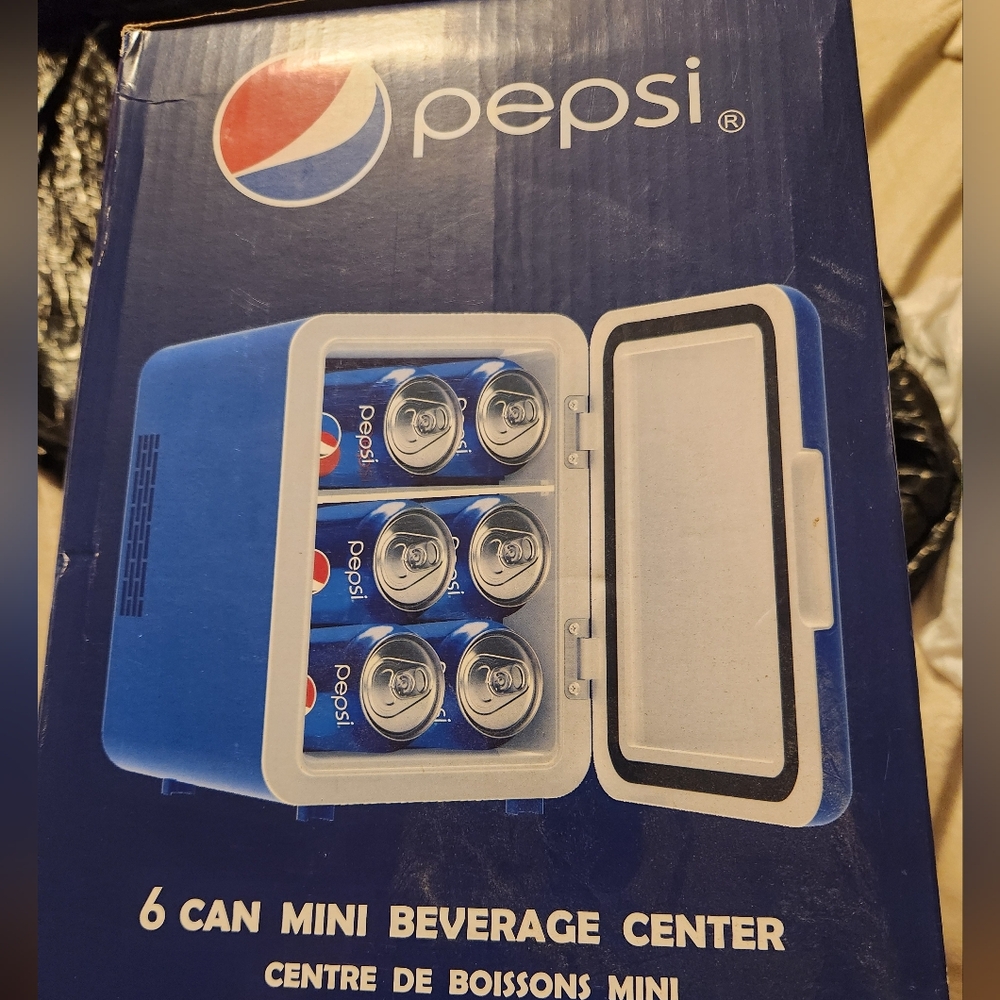 NWT Pepsi Mini Fridge - Picture 2 of 4